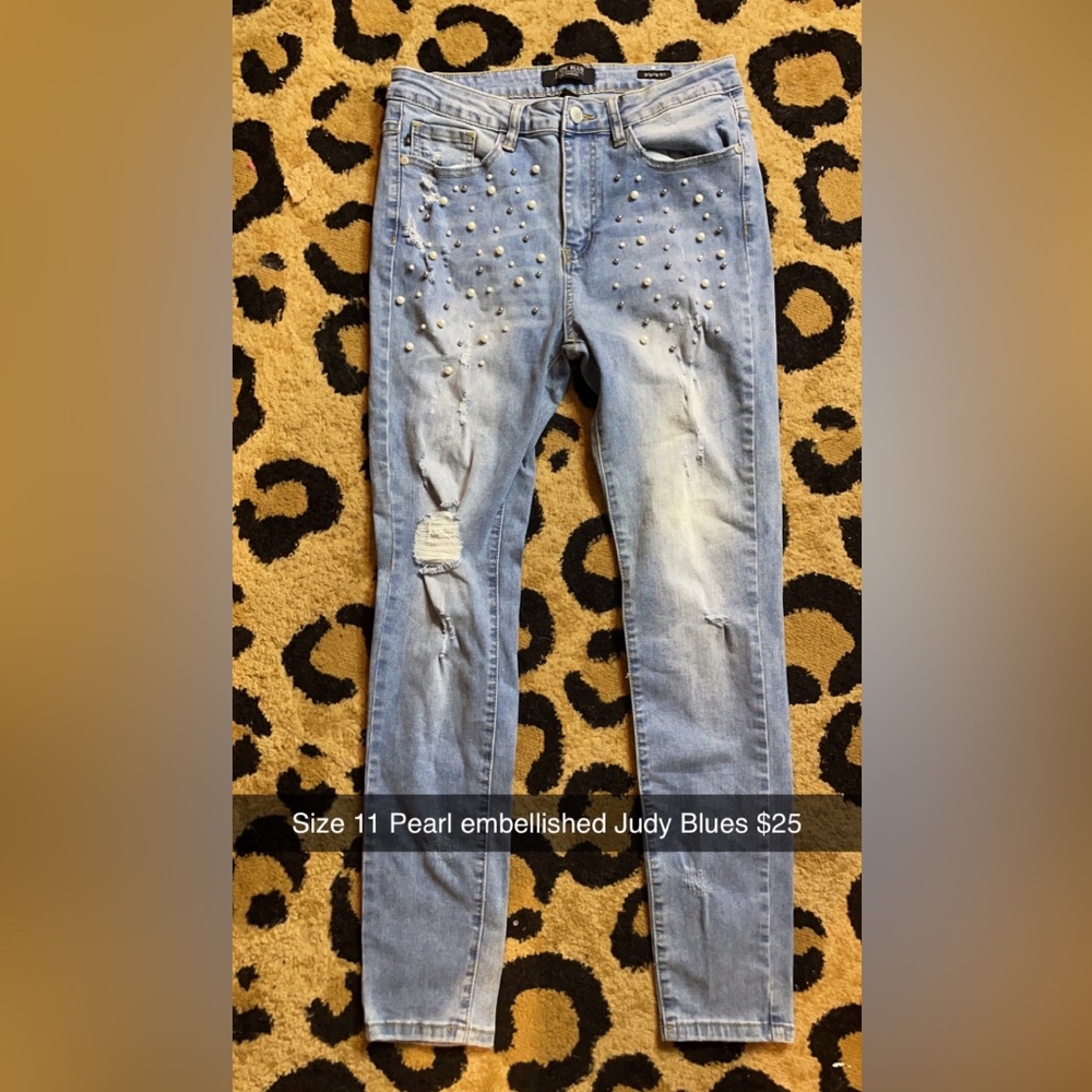 Judy Blue Light Blue Pearl Embellished Skinny Jeans